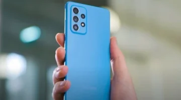 سامسونغ تطلق هاتفًا جديدًا يحميك من المتطفلين على الشاشة